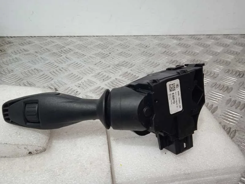 Mando Limpia para Ford Tourneo Courier (C4A)