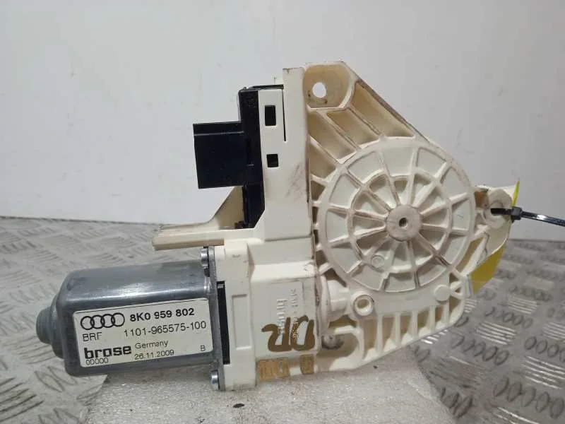 Motor Elevalunas Delantero Derecho para Audi A5 Sportback (8T)