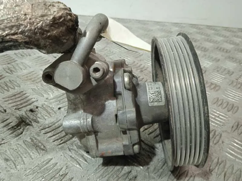 Bomba Direccion para Audi A5 Sportback (8T)
