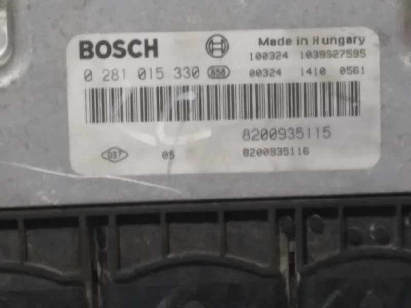 Centralita Motor Uce para Renault Trafic Caja Cerrada (Ab 4.01)