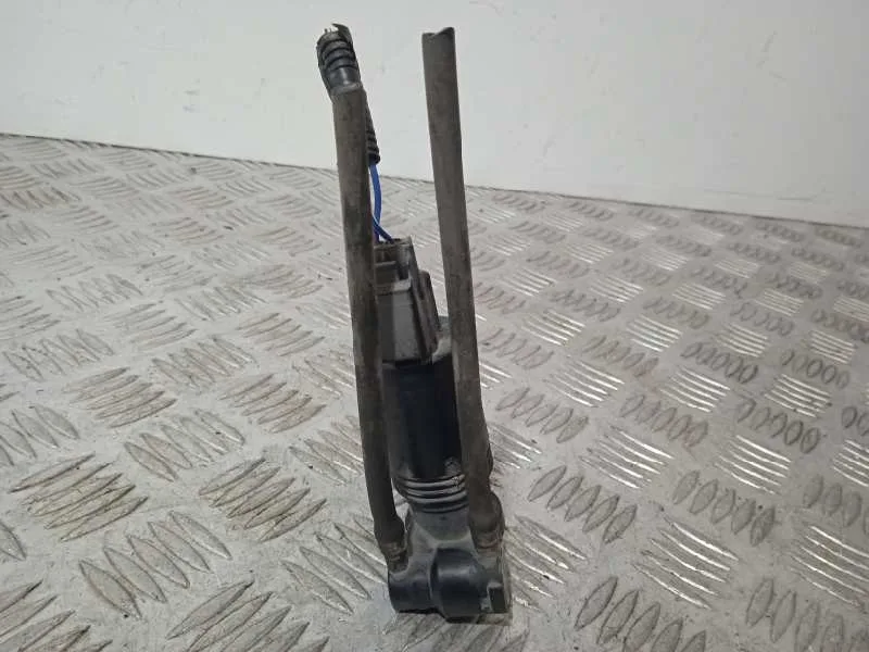 Bomba Limpia para Ford Fiesta (Cb1)