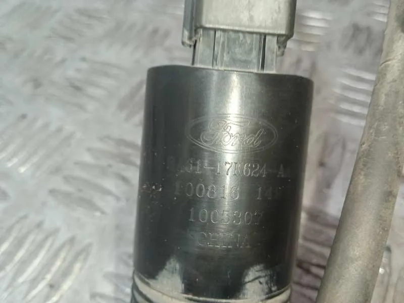Bomba Limpia para Ford Fiesta (Cb1)