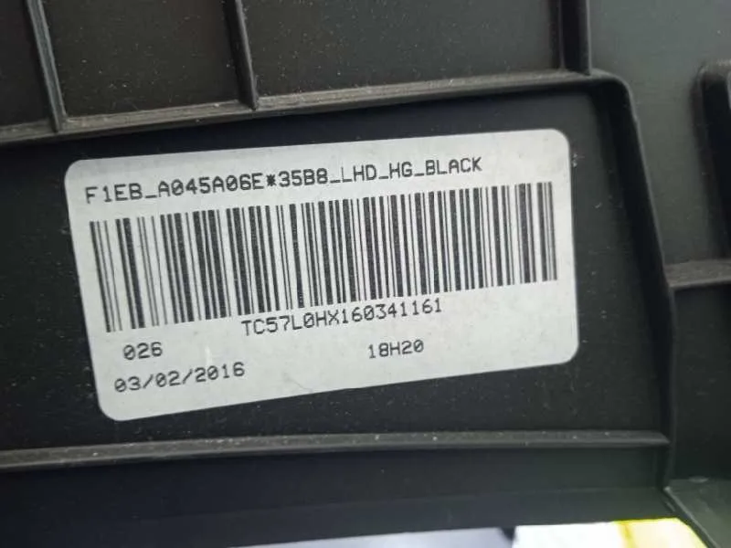 Consola Central para Ford Focus Turn.