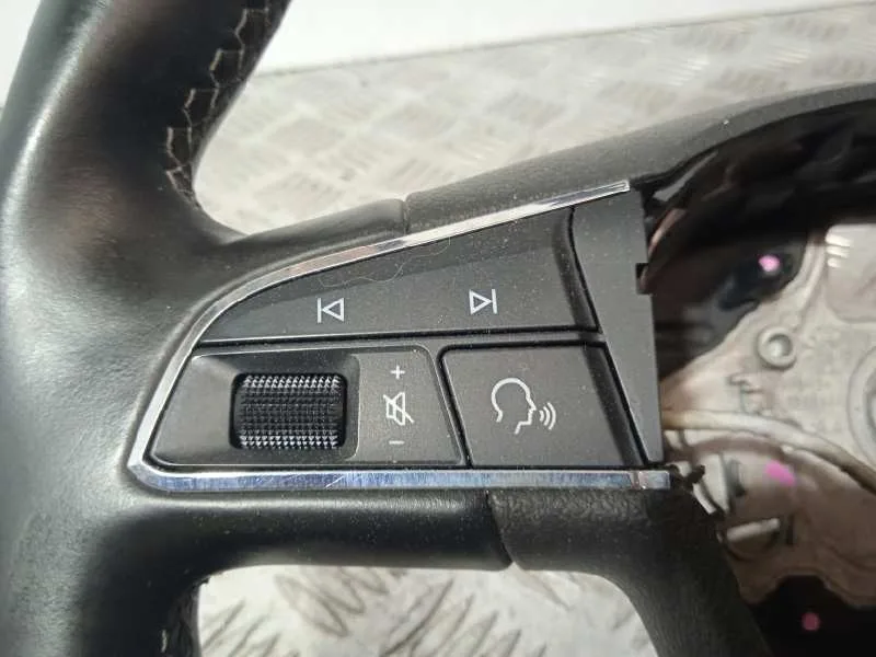 Volante para Seat Leon St (5F8)
