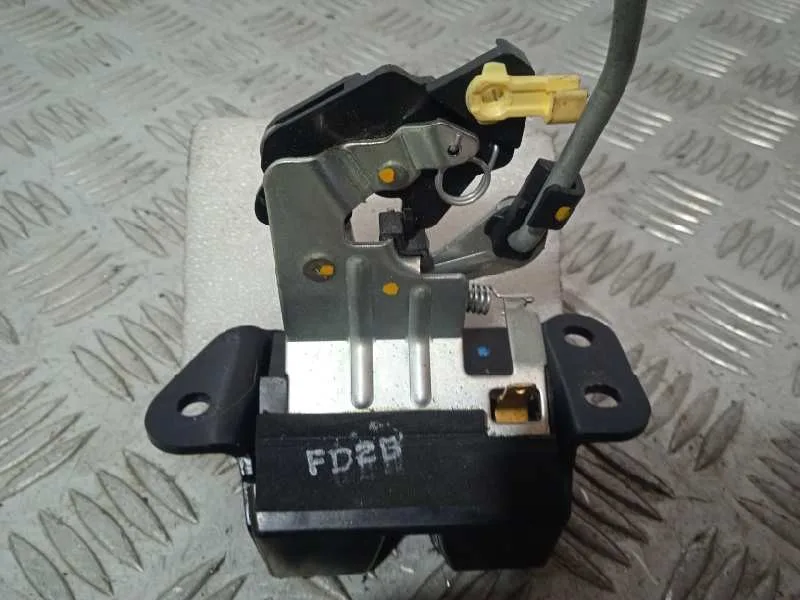Cerradura Maletero / Porton para Hyundai I20