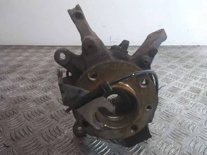 Mangueta Delantera Izquierda para Renault Captur