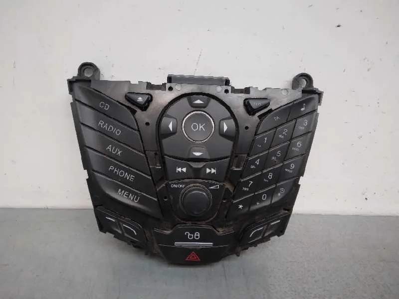 Sistema Audio / Radio Cd para Ford Focus Lim. (Cb8)
