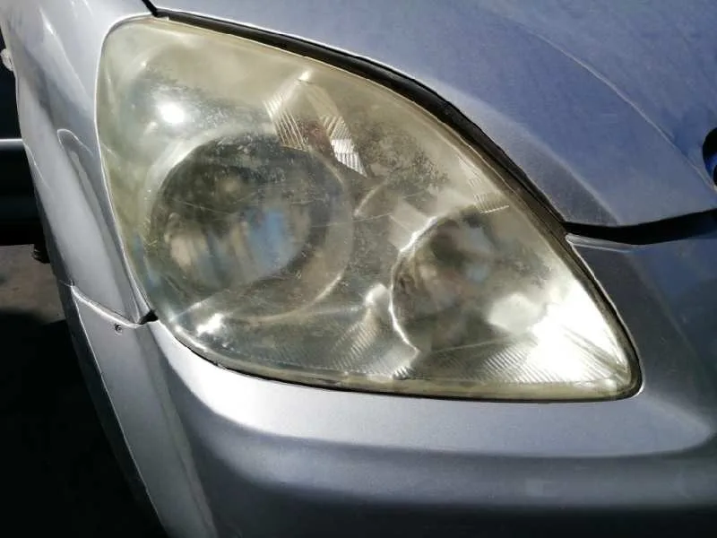 Faro Derecho para Honda Cr-V (Rd8)