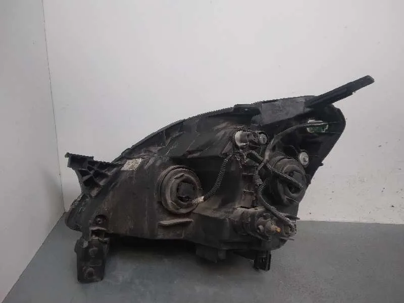 Faro Derecho para Honda Cr-V (Rd8)
