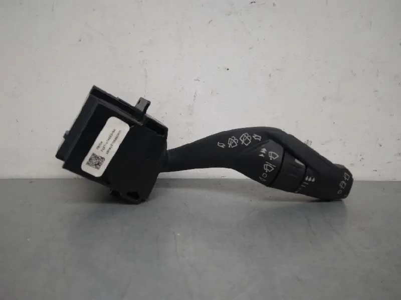 Mando Limpia para Ford Focus Lim.