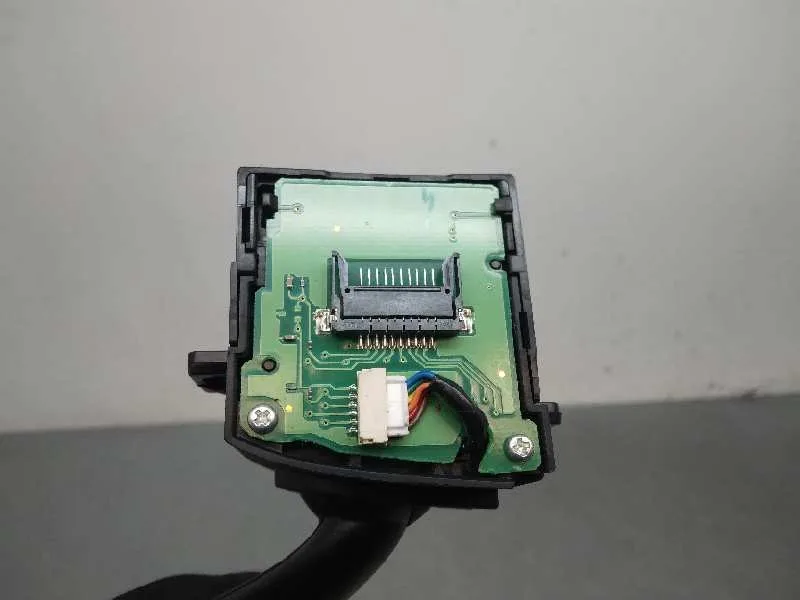 Mando Limpia para Ford Focus Lim.