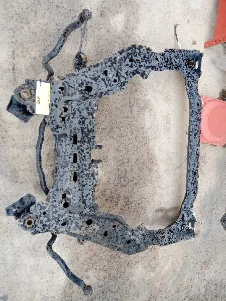 Puente Delantero para Mazda 6 Lim. (Gh)