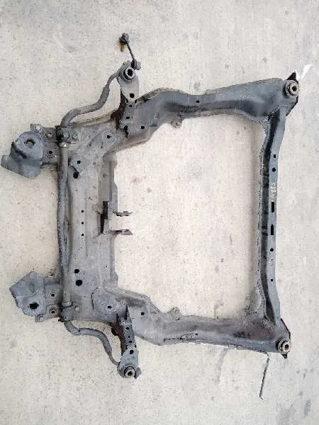 Puente Delantero para Mazda 6 Lim. (Gh)