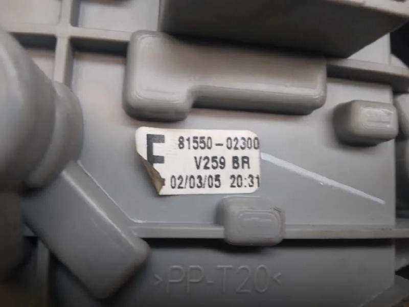 Piloto Trasero Derecho para Toyota Corolla (E12)