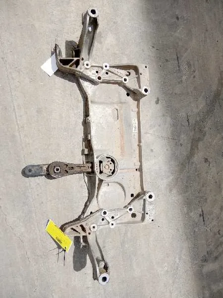 Puente Delantero para Volkswagen Golf Vi (5K1)