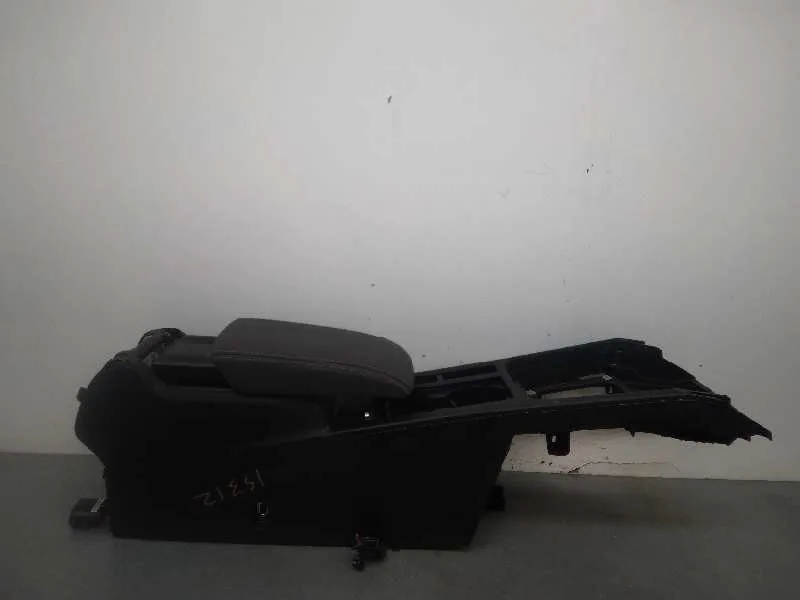 Apoyabrazos Central para Volkswagen Arteon (3H8)