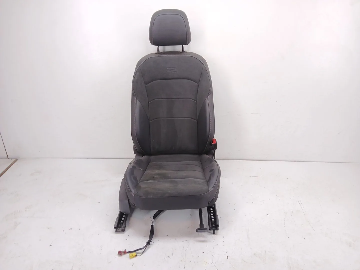 Asiento Delantero Derecho para Volkswagen Arteon (3H8)