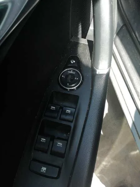 Mando Elevalunas Delantero Izquierdo para Hyundai I40