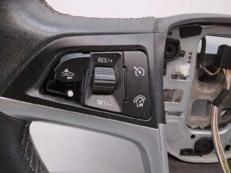 Volante para Opel Mokka X