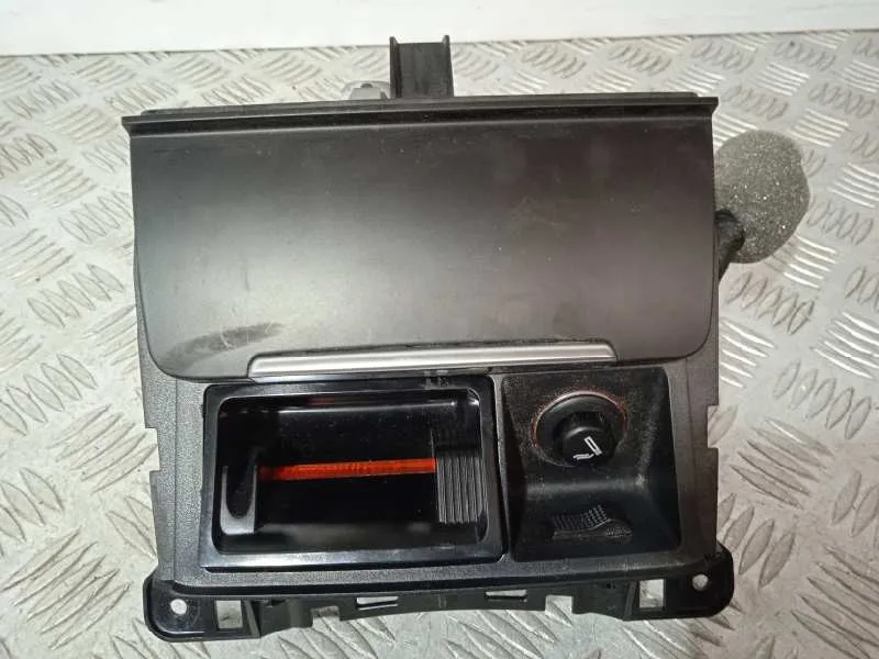 Cenicero para Audi A5 Sportback (8T)