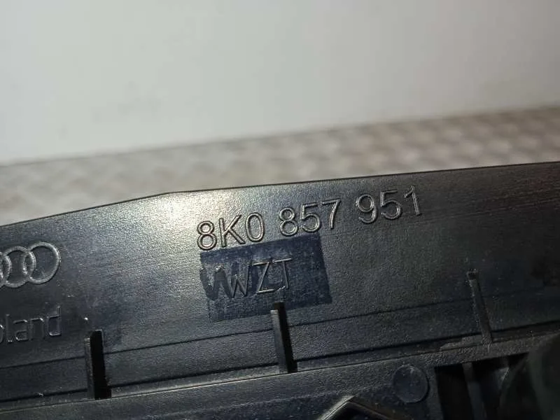 Cenicero para Audi A5 Sportback (8T)