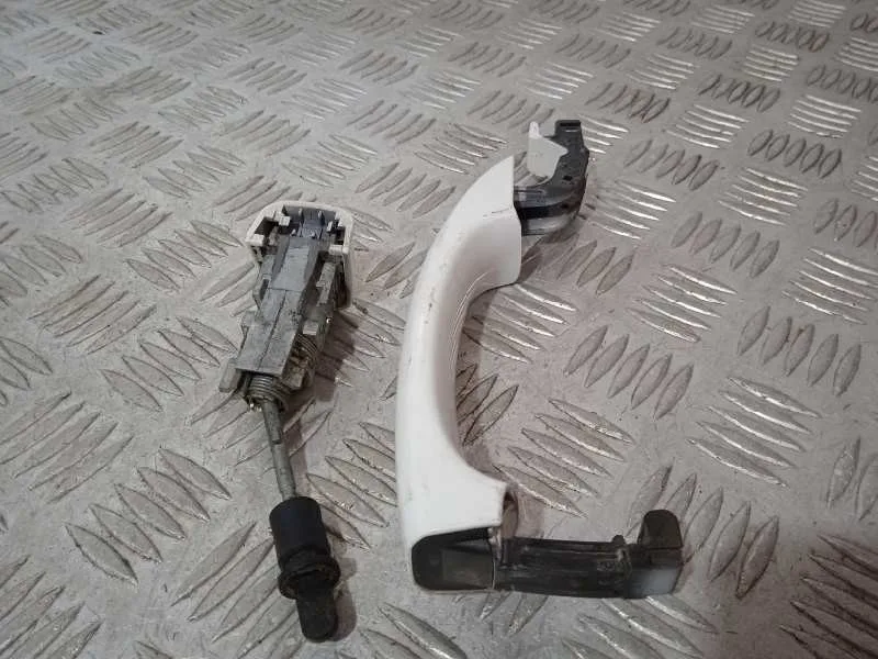Maneta Exterior Delantera Izquierda para Audi A5 Sportback (8T)