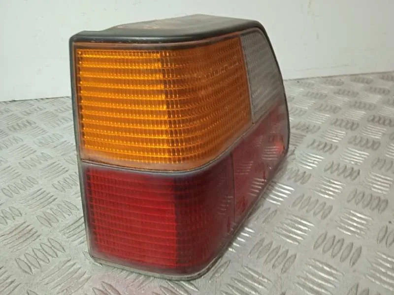 Piloto Trasero Izquierdo para Volkswagen Golf Ii (191/193)