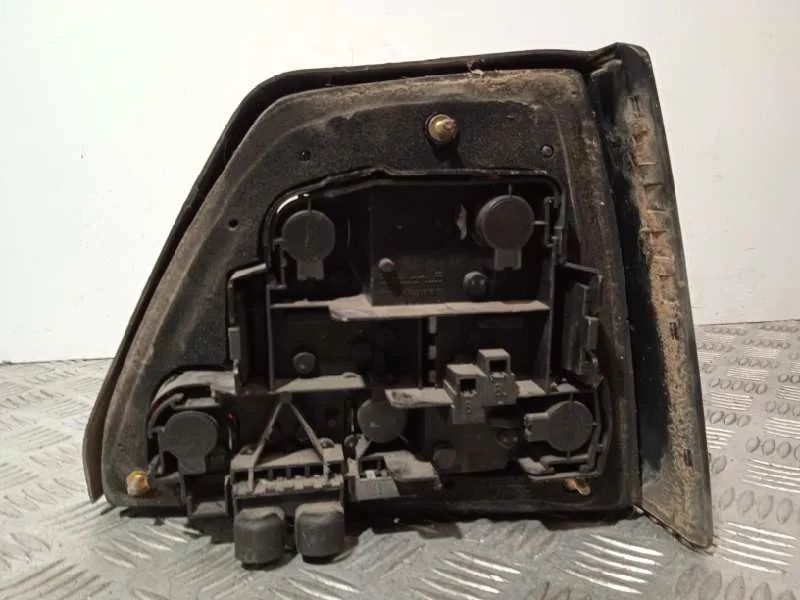 Piloto Trasero Izquierdo para Volkswagen Golf Ii (191/193)