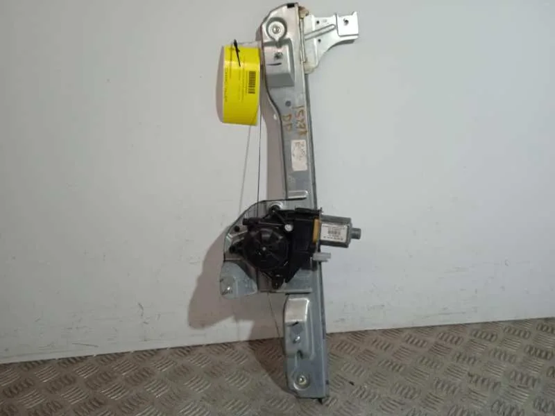 Elevalunas Delantero Derecho para Peugeot 208