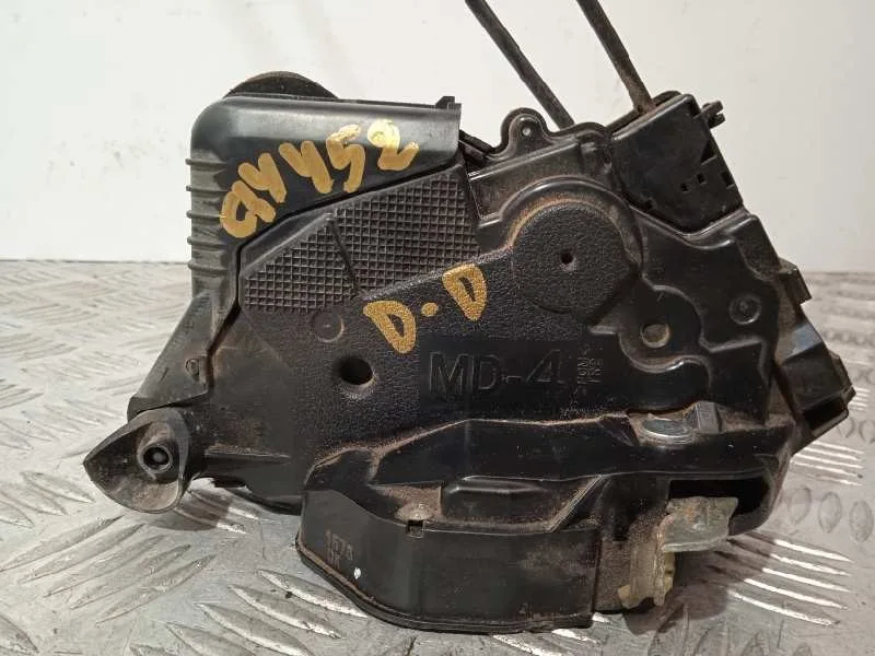 Cerradura Puerta Delantera Derecha para Toyota Prius (Nhw20)