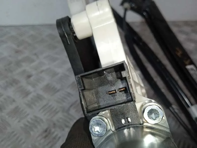 Elevalunas Trasero Izquierdo para Volkswagen Arteon (3H8)