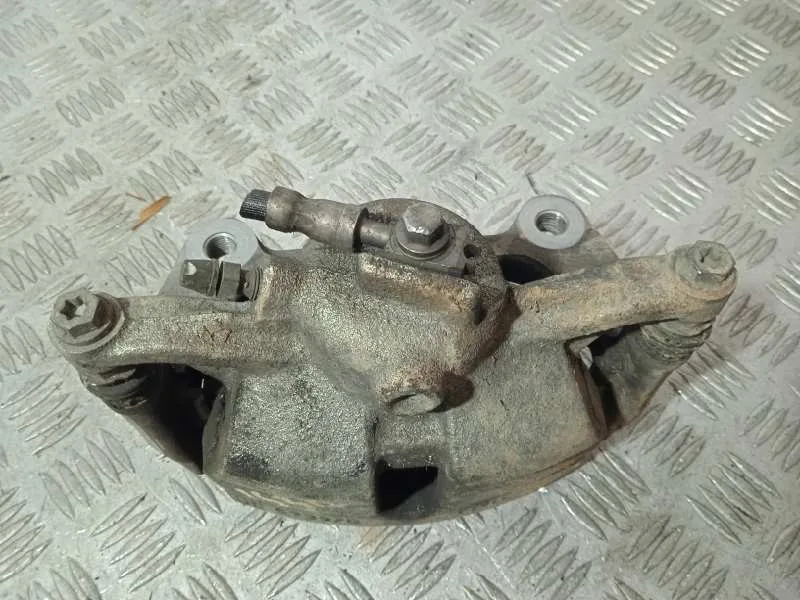 Pinza Freno Delantera Derecha para Volkswagen Arteon (3H8)