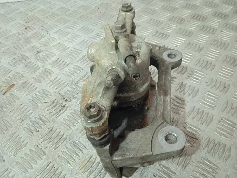 Pinza Freno Delantera Izquierda para Volkswagen Arteon (3H8)