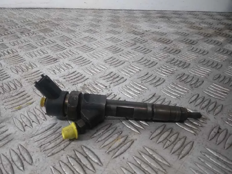 Inyector para Renault Trafic Caja Cerrada (Ab 4.01)