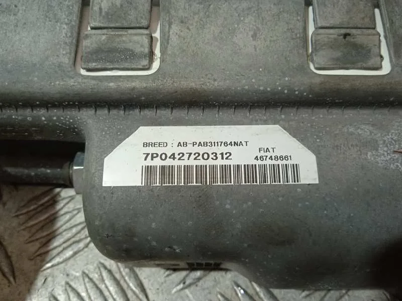 Airbag Delantero Derecho para Alfa Romeo Gt (125)