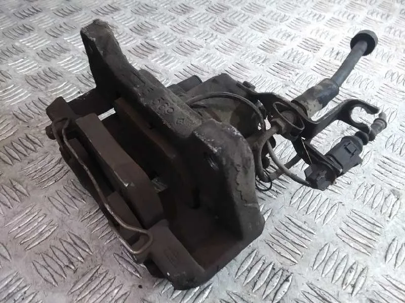 Pinza Freno Delantera Izquierda para Audi A6 Berlina (4F2)