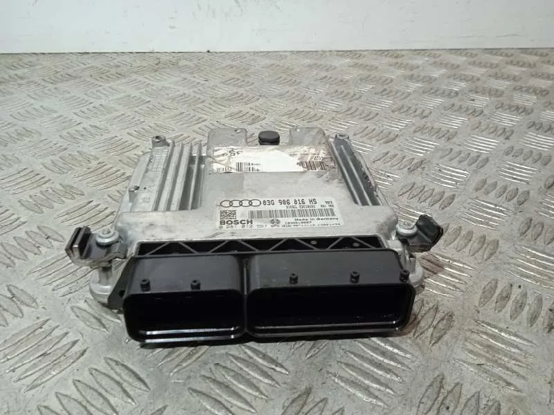 Centralita Motor Uce para Audi A6 Berlina (4F2)