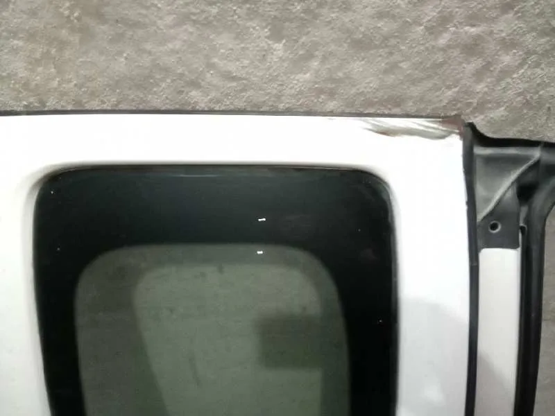 Puerta Trasera Derecha para Nissan Navara Pick-Up (D40M)