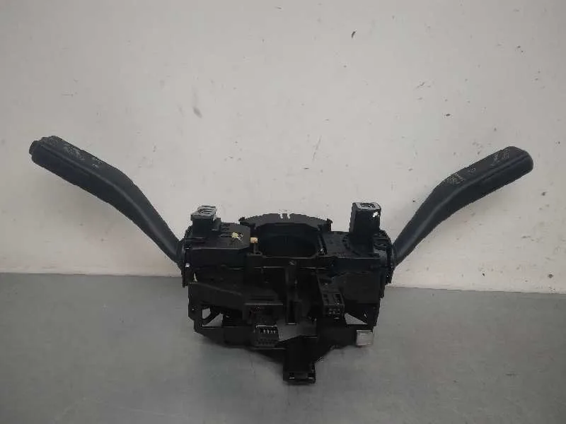 Mando Multifuncion para Skoda Superb Combi (3T5)