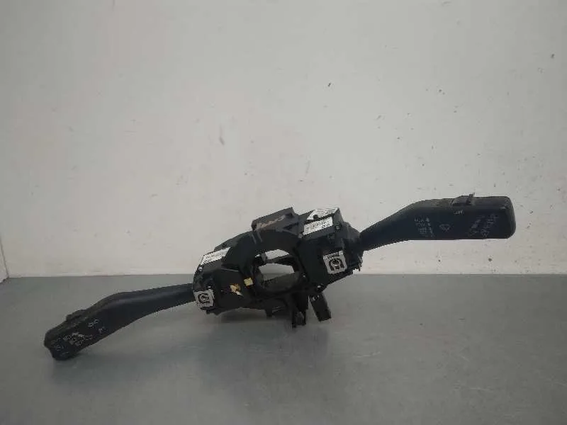 Mando Multifuncion para Skoda Superb Combi (3T5)