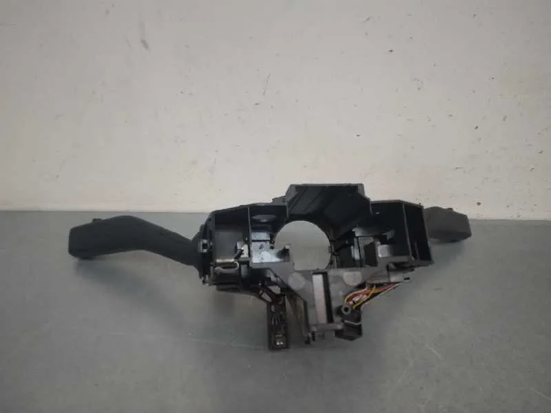 Mando Multifuncion para Skoda Superb Combi (3T5)