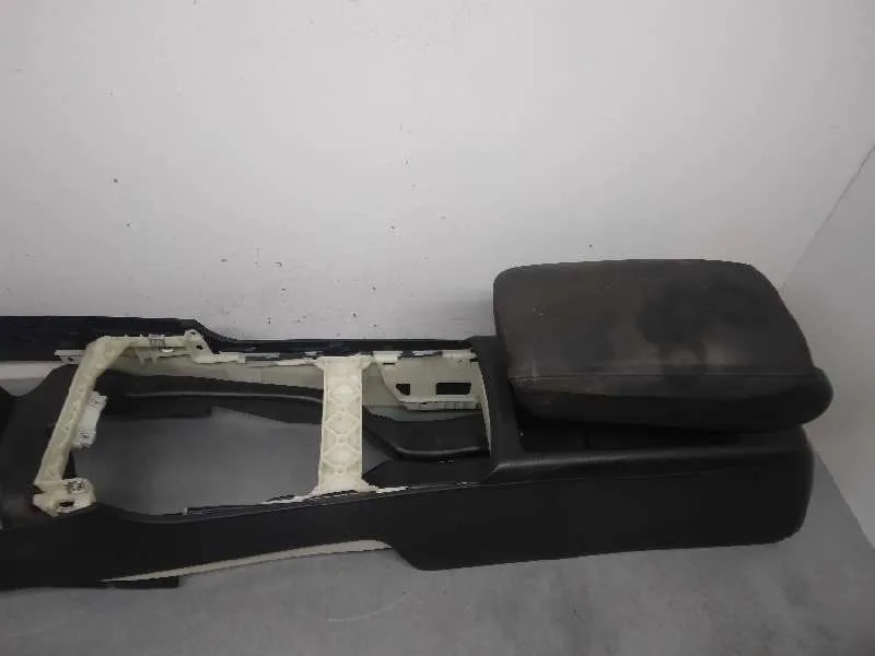Apoyabrazos Central para Audi A6 Berlina (4F2)