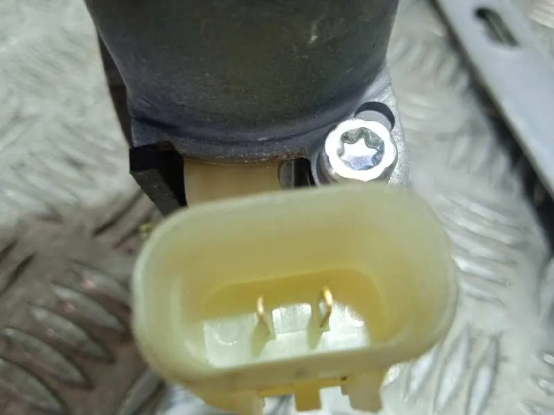 Elevalunas Trasero Izquierdo para Kia Stonic (Ybcuv)