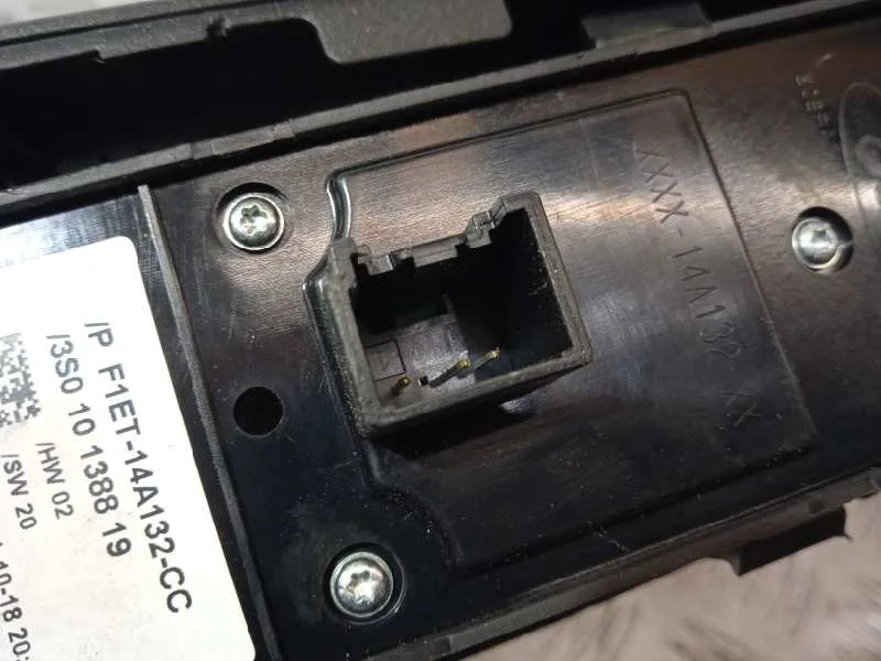 Mando Elevalunas Delantero Izquierdo para Ford Focus Lim.