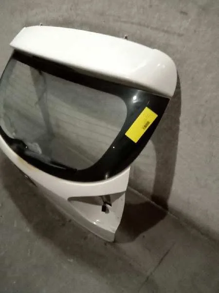 Porton Trasero para Kia Rio