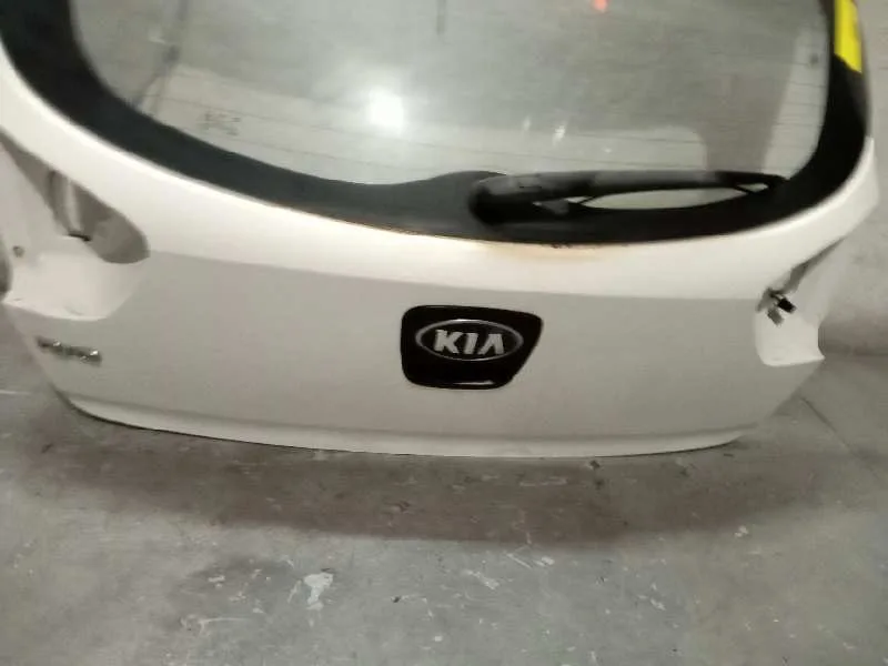 Porton Trasero para Kia Rio