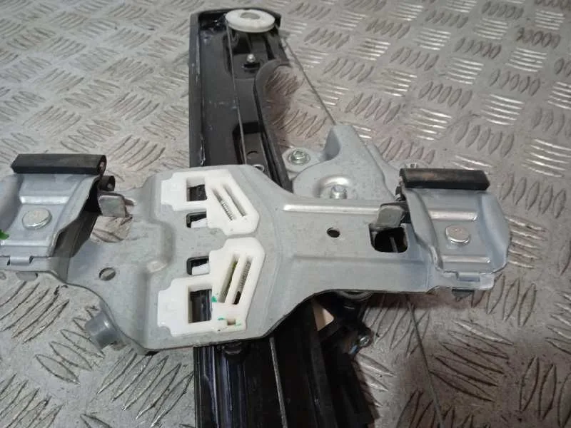 Elevalunas Delantero Derecho para Opel Mokka X