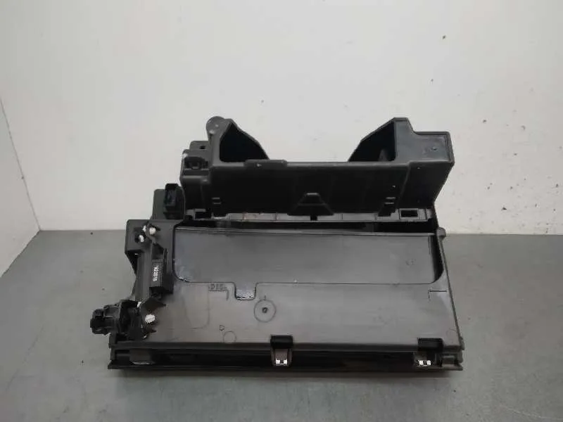 Guantera para Seat Leon St (5F8)