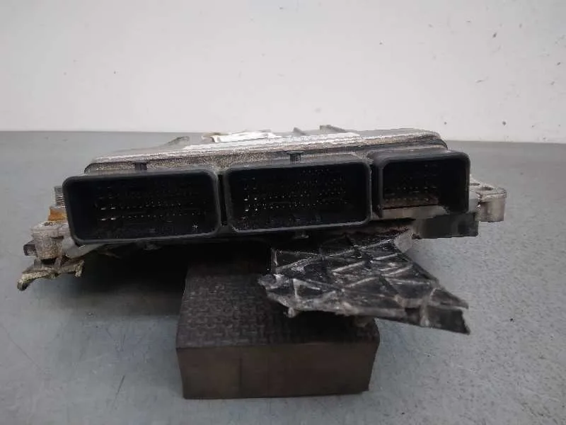 Centralita Motor Uce para Renault Megane Iv Berlina 5P