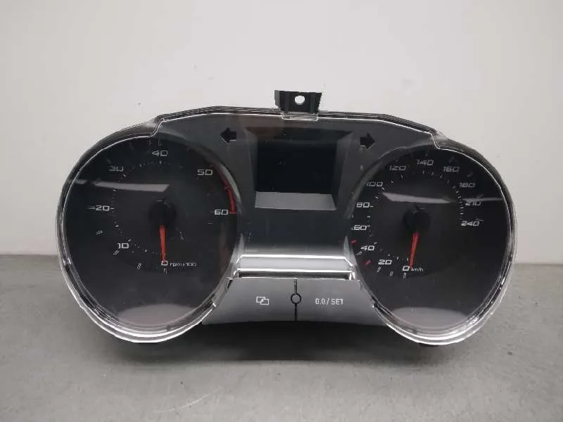 Cuadro Instrumentos para Seat Ibiza (6J5)